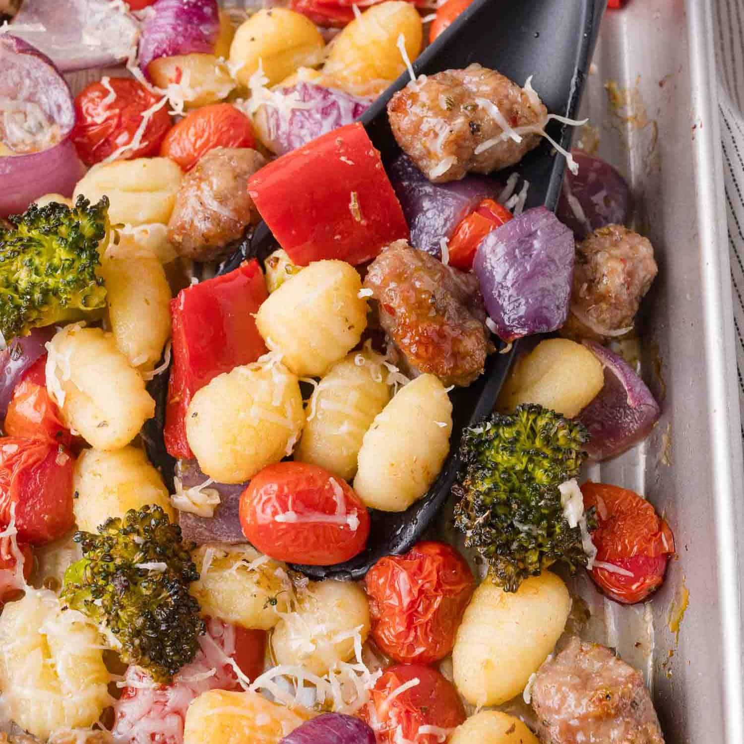 Quick & Nutritious Sheet Pan Gnocchi: Vegetarian Dinner